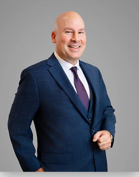 Pablo Cabrera, asesor inmobiliario e inversionista de Florida HomeGroup Realty
